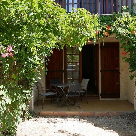 Ferienwohnung Studio Le Beauduc Saintes-Maries-de-La-Mer Exterior foto
